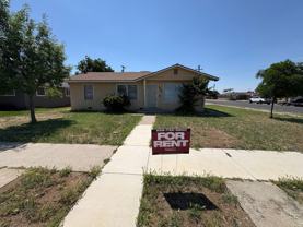 495 N Perry Ave - Photo 1 of 1