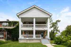 featured image of 307 Delaware Ave