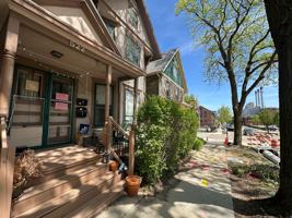 featured image of 522 E Main St