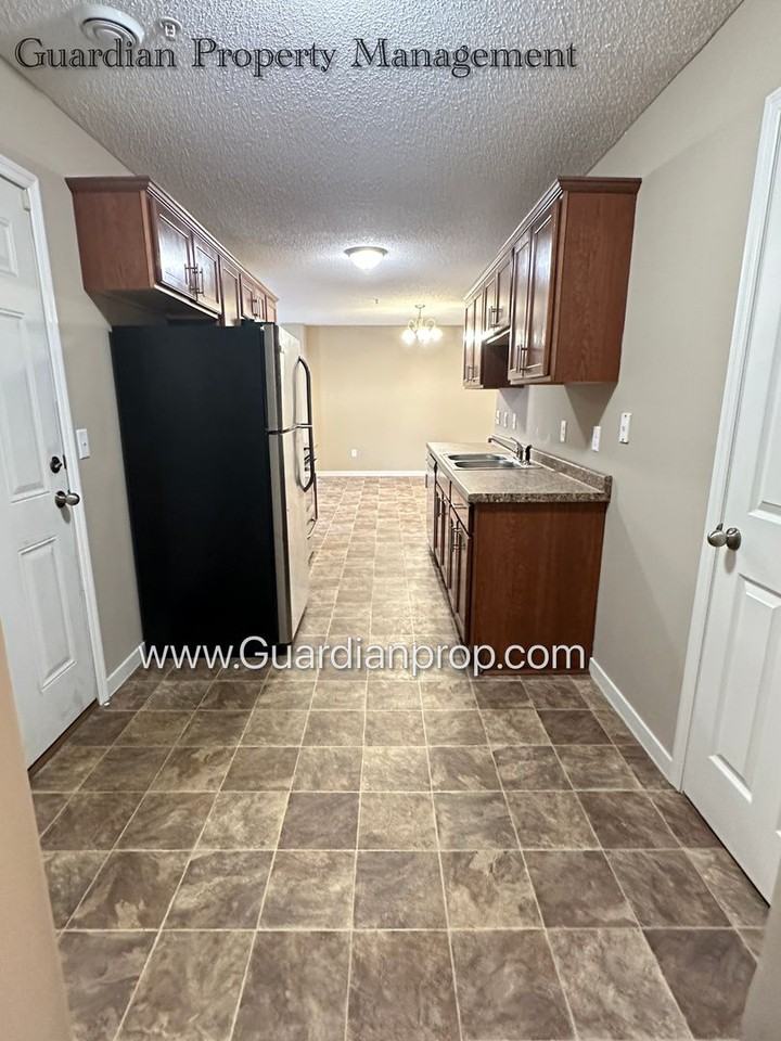 9927 Vera Cruz Ln N - Photo 5 of 25
