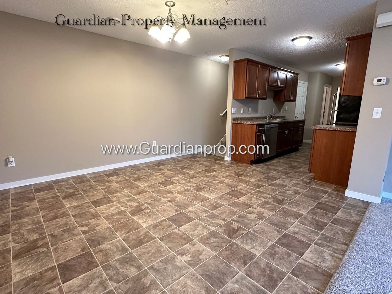 9927 Vera Cruz Ln N - Photo 7 of 25