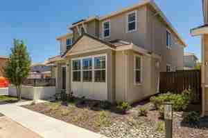 featured image of 4821 Holden Dr