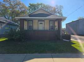 featured image of 1308 Princeton St