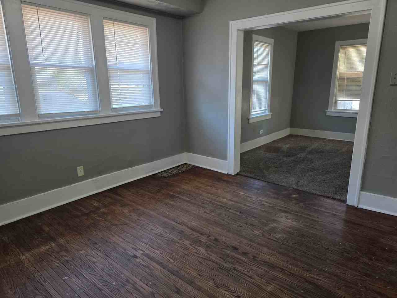 1308 Princeton St - Photo 4 of 14