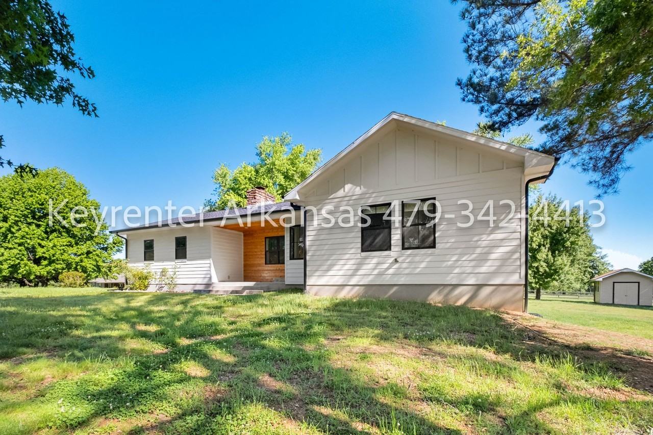 4480 E Trough Spring Rd - Photo 3 of 36