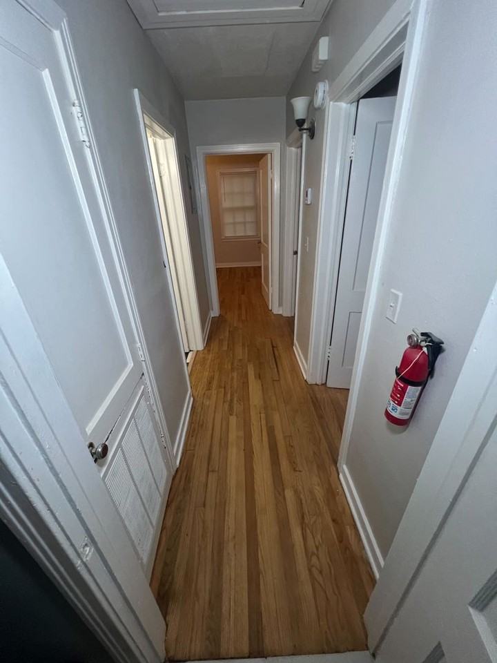 3718 Northbrook Dr - Photo 5 of 11