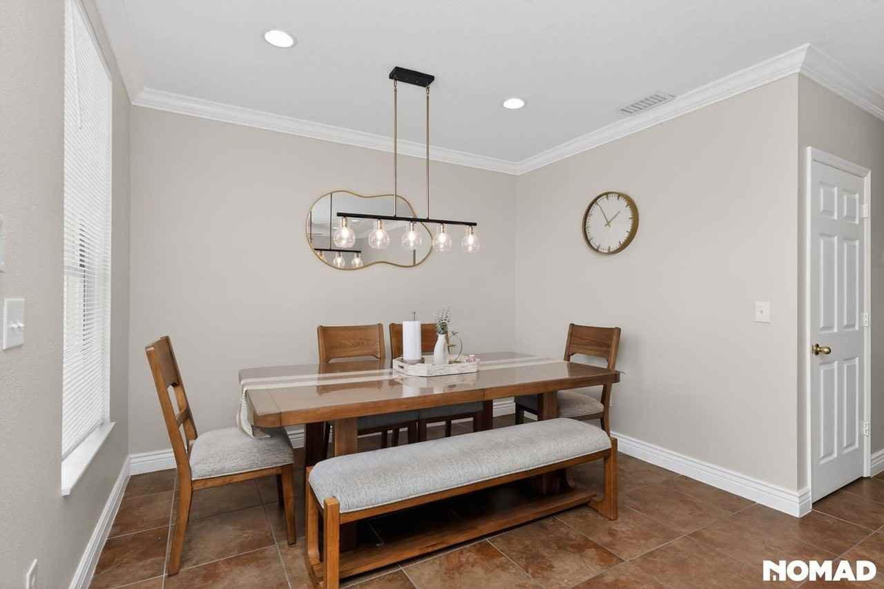 1417 Lyonshire Dr - Photo 6 of 25