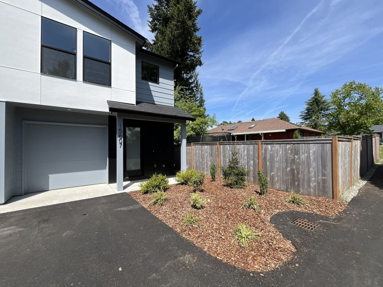 15607 Se Meadowlark Ln - Photo 5 of 40