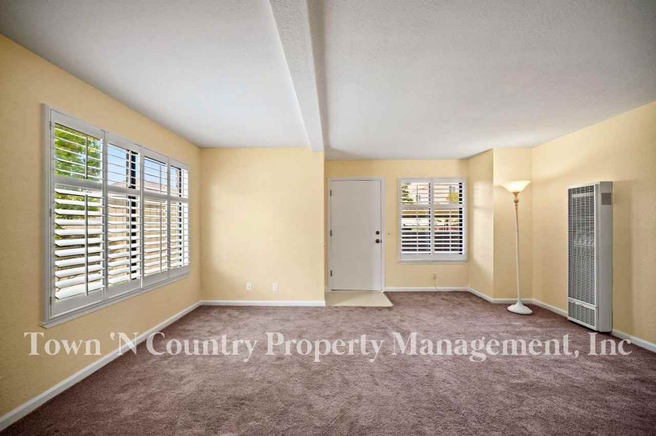 820 Casanova Ave #75 - Photo 3 of 15
