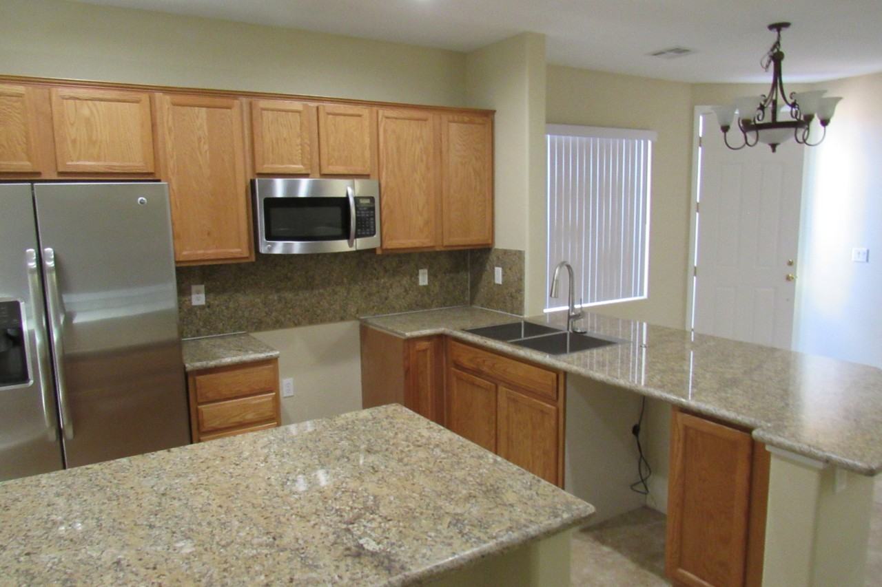 389 Red Eucalyptus Dr - Photo 2 of 31