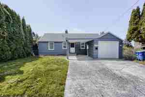 featured image of 7311 40th Ave Sw