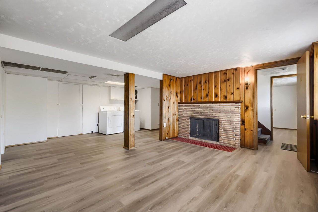 7311 40th Ave Sw - Photo 5 of 17