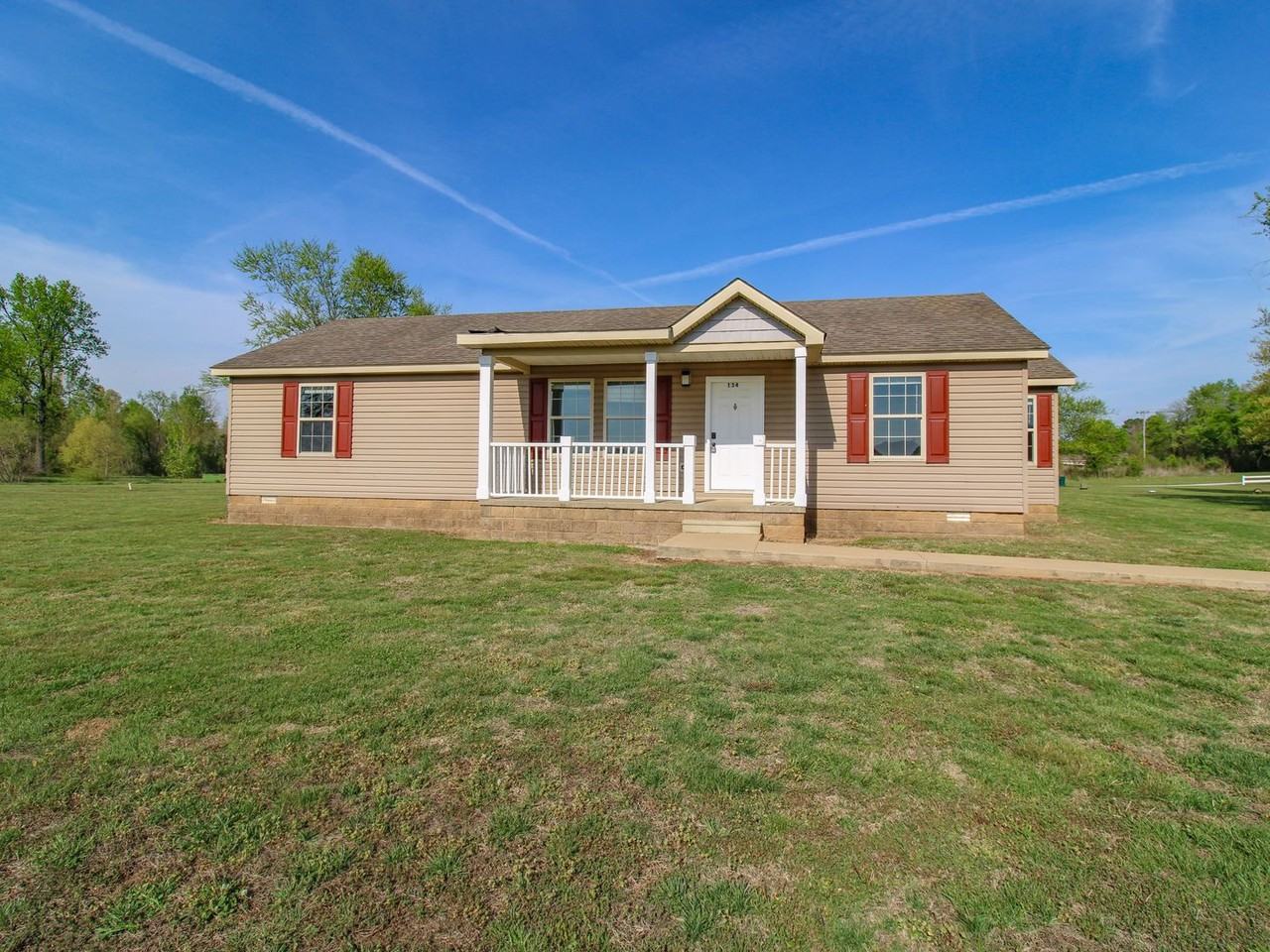134 Mcnabb Blvd - Photo 2 of 24