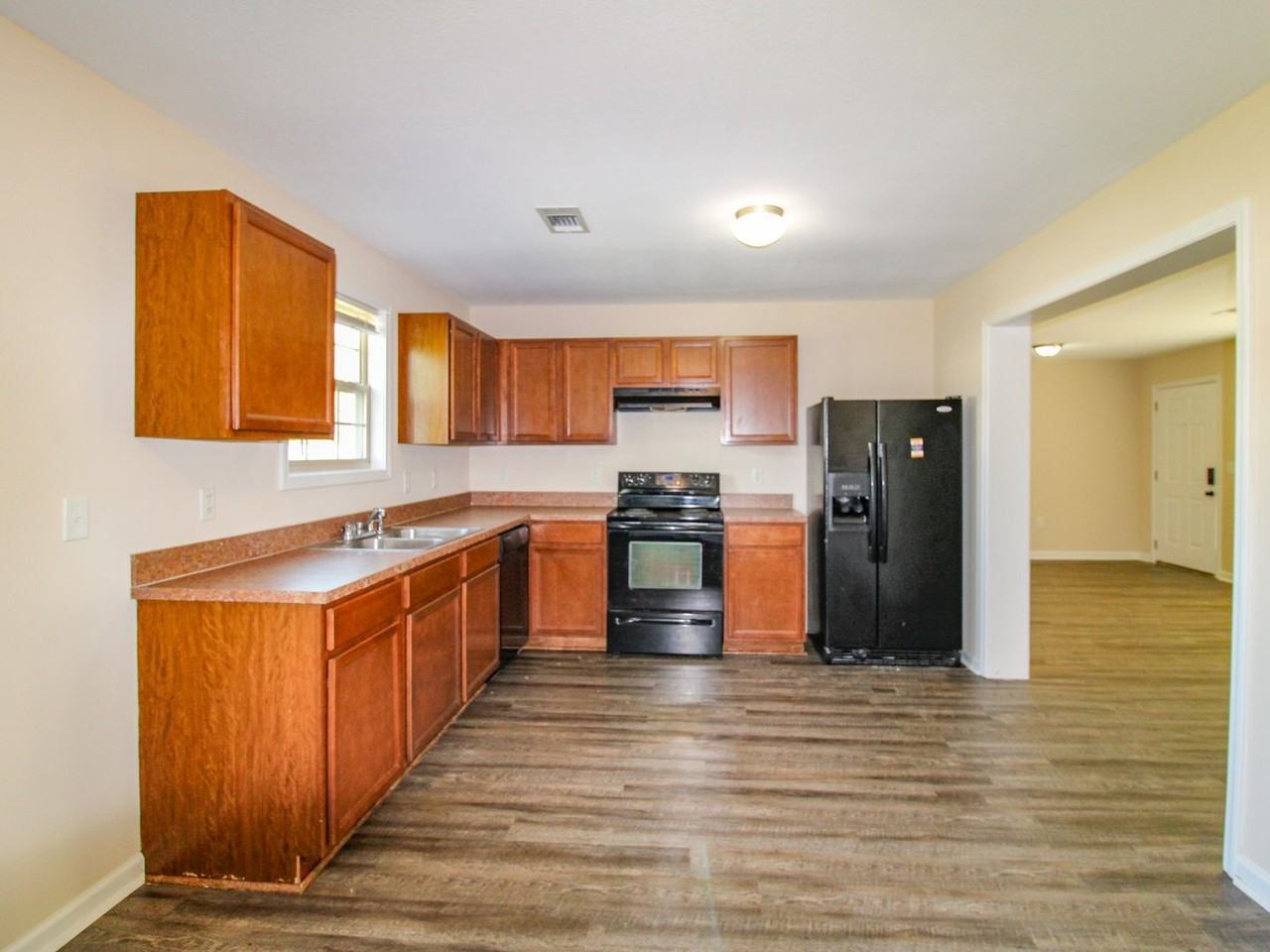 134 Mcnabb Blvd - Photo 6 of 24
