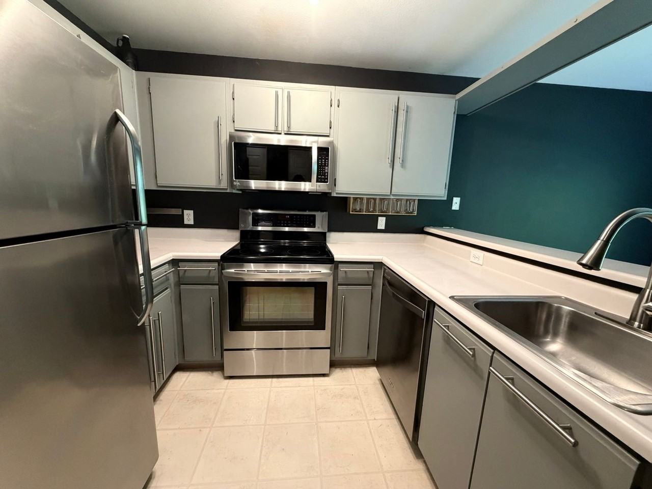 5142 Sw Multnomah Blvd - Photo 5 of 19