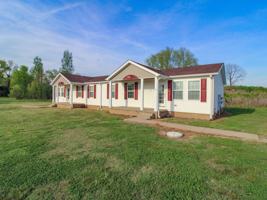 featured image of 140 Meadows Ln