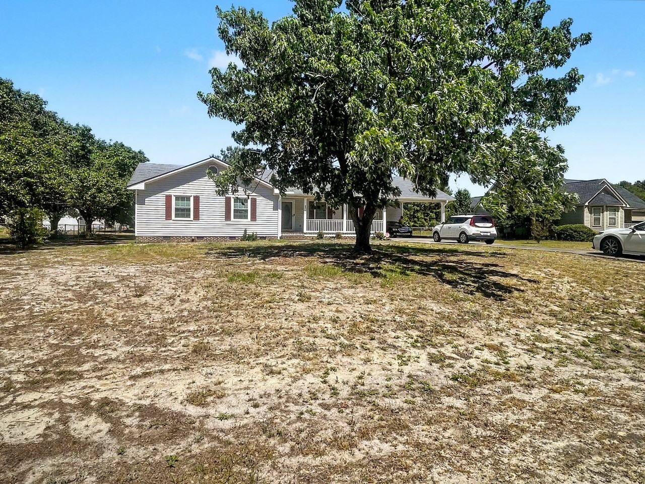 9321 Oat Dr - Photo 3 of 23