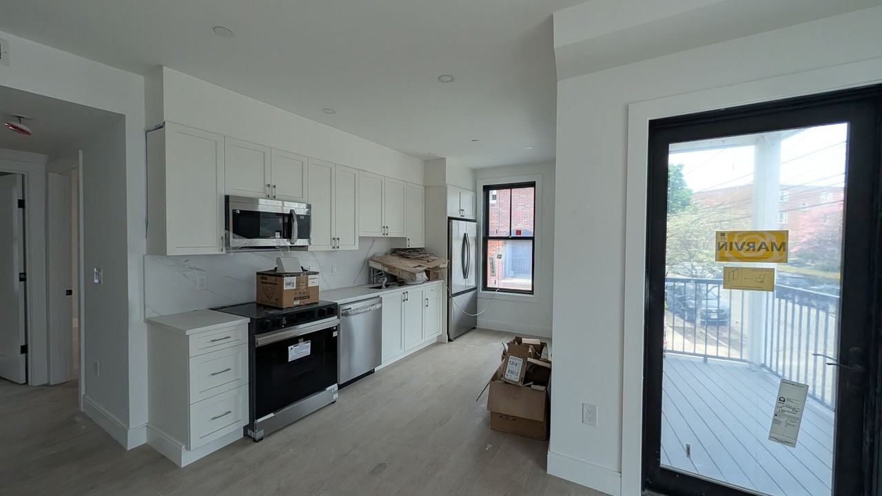 58 Colborne Rd - Photo 4 of 17