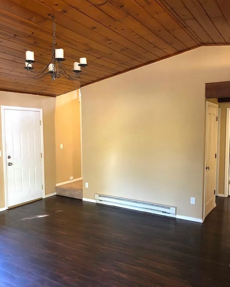 22400 Broken Bough Ln - Photo 4 of 24