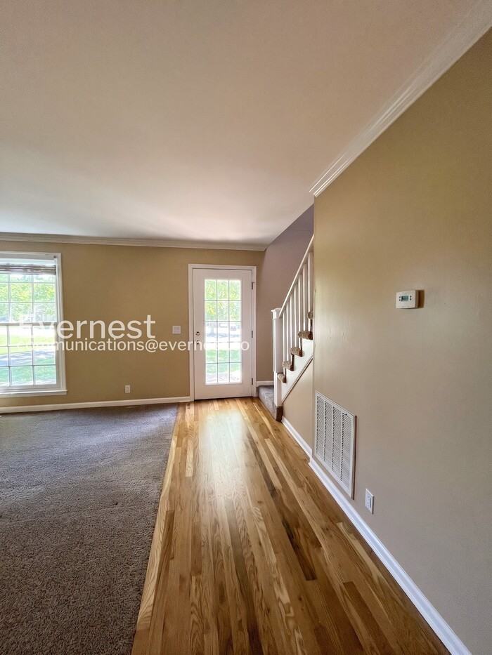 1203 Countryside Rd - Photo 7 of 32