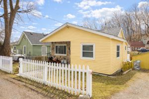 featured image of 784 Porteous Dr