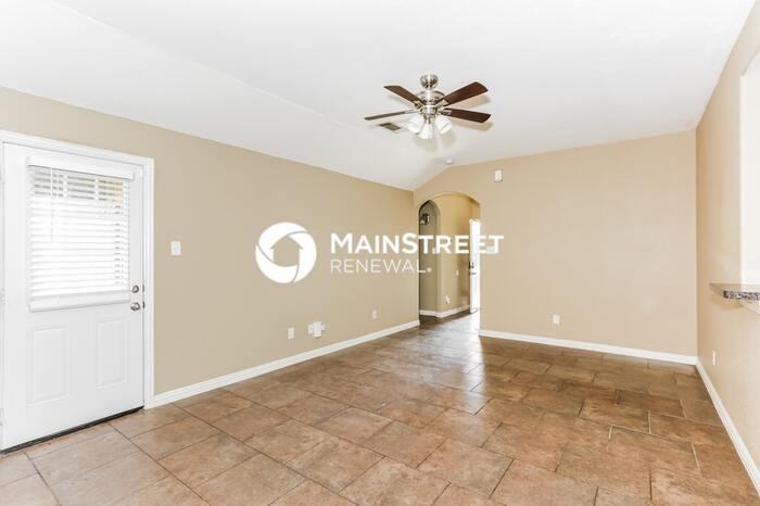 7741 Galemeadow Ct - Photo 4 of 17