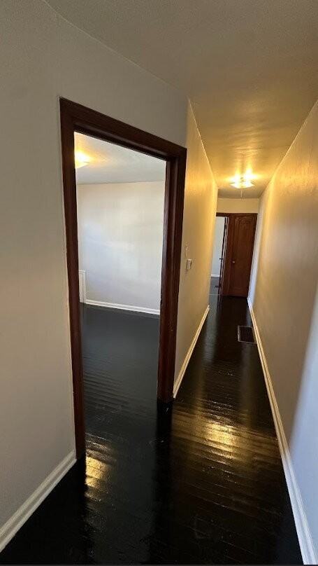 1303 N Gladstone Ave - Photo 5 of 12