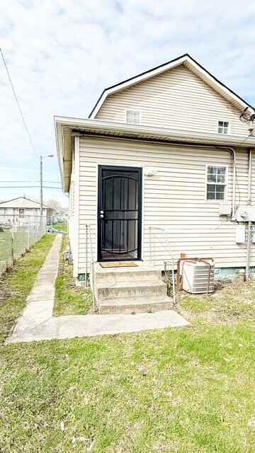747 N Elder Ave #0 - Photo 2 of 15