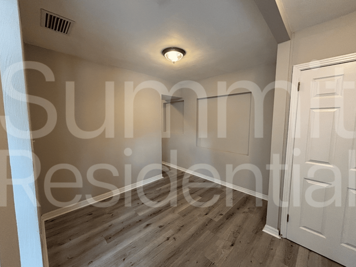 4420 Bass St - Photo 2 of 12