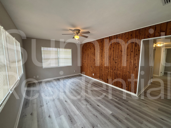 4420 Bass St - Photo 3 of 12