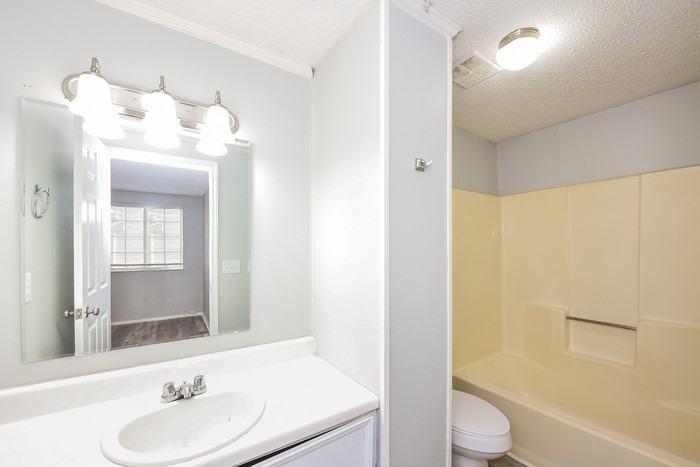 110 Compass Ln - Photo 6 of 10