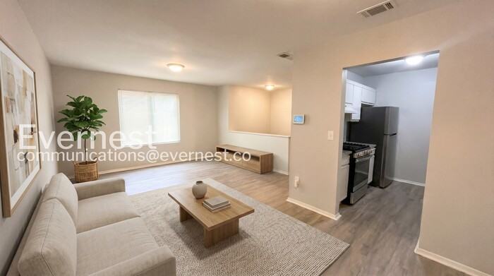 5654 Bradley Cir - Photo 3 of 21