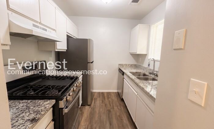 5654 Bradley Cir - Photo 5 of 21