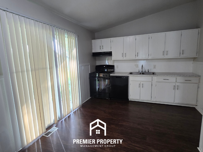 30 Marianne Dr - Photo 4 of 13