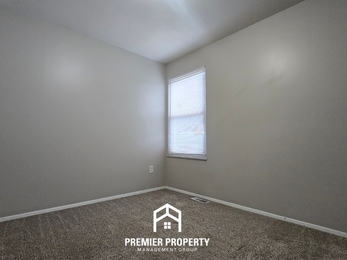 30 Marianne Dr - Photo 7 of 13