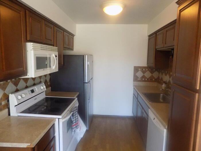 26070 N Lake Dr #35 - Photo 3 of 17