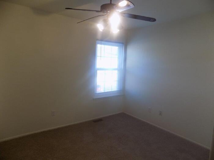 26070 N Lake Dr #35 - Photo 5 of 17