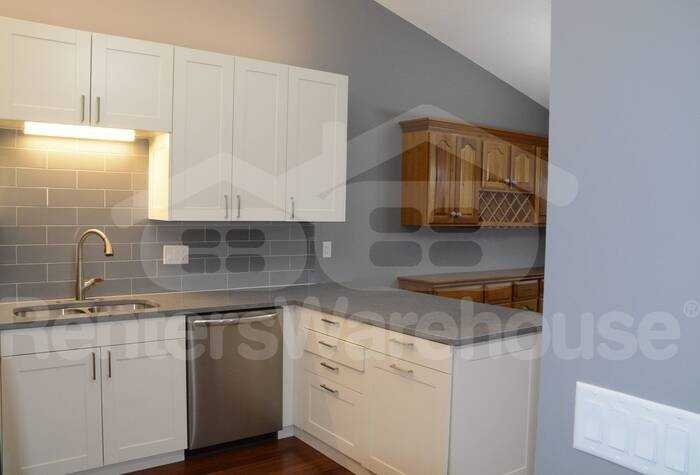 710 E 143rd St - Photo 5 of 23