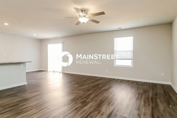 433 Brisk Dr - Photo 5 of 17