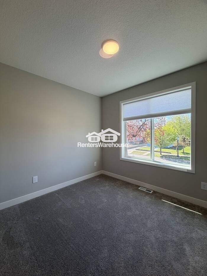 1515 Carroll Ave #A - Photo 7 of 16