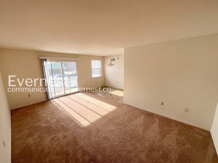 12914 N Cresap St #37 - Photo 2 of 11