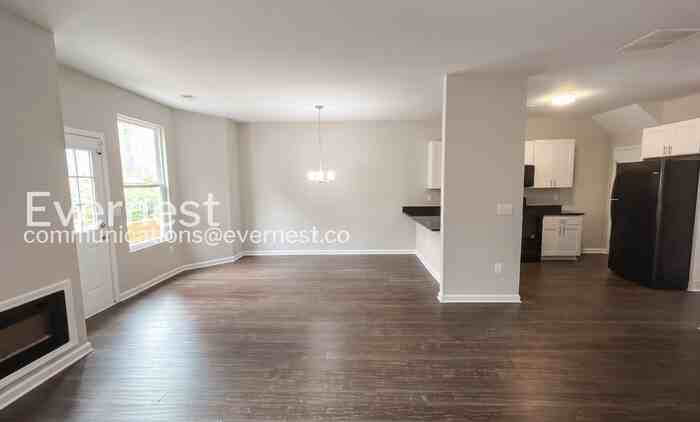 853 Langston Trce - Photo 6 of 28