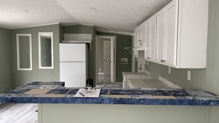 60 Shanklin Rd #56 - Photo 5 of 19