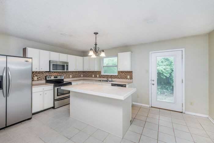 8951 Poppy Ln - Photo 6 of 21