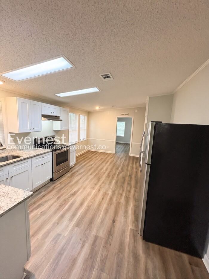 4980 New Horizon Dr - Photo 6 of 22