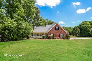 featured image of 205 Albertas Ct