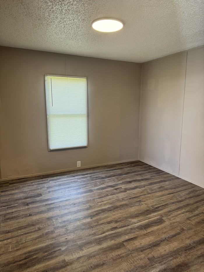 585 Old Branch Ave - Photo 2 of 12