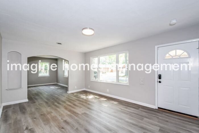 3821 Regal Pl - Photo 4 of 14