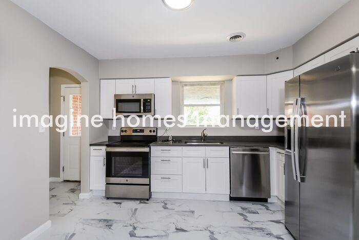 3821 Regal Pl - Photo 7 of 14