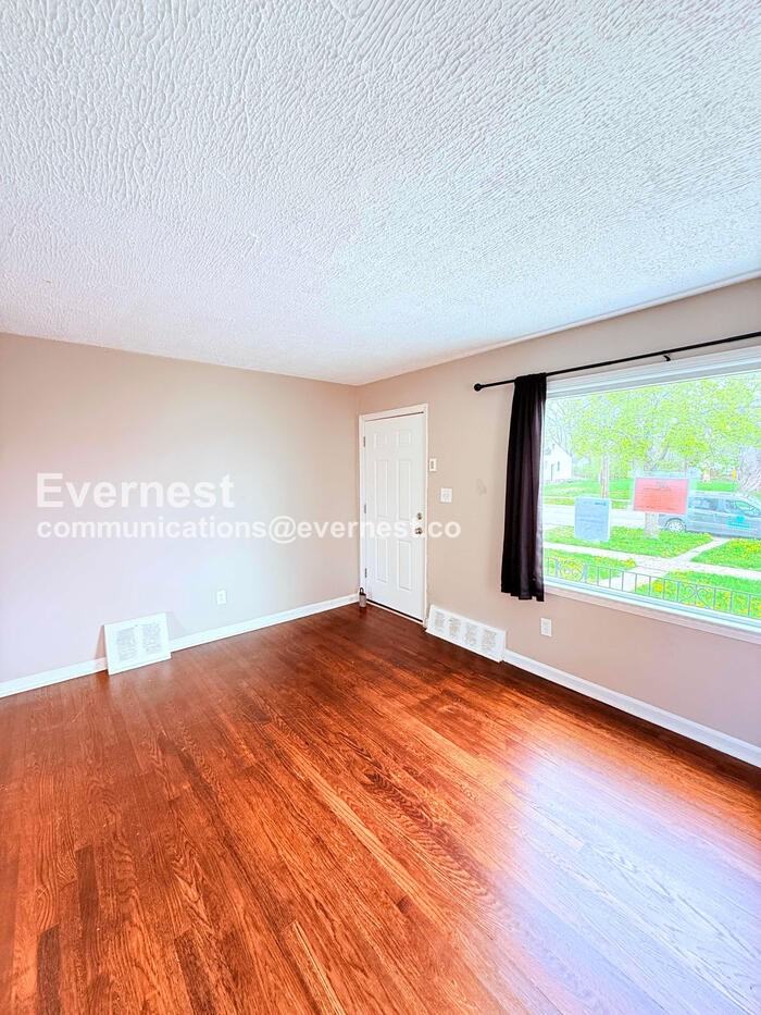 8861 Asbury Park - Photo 5 of 28